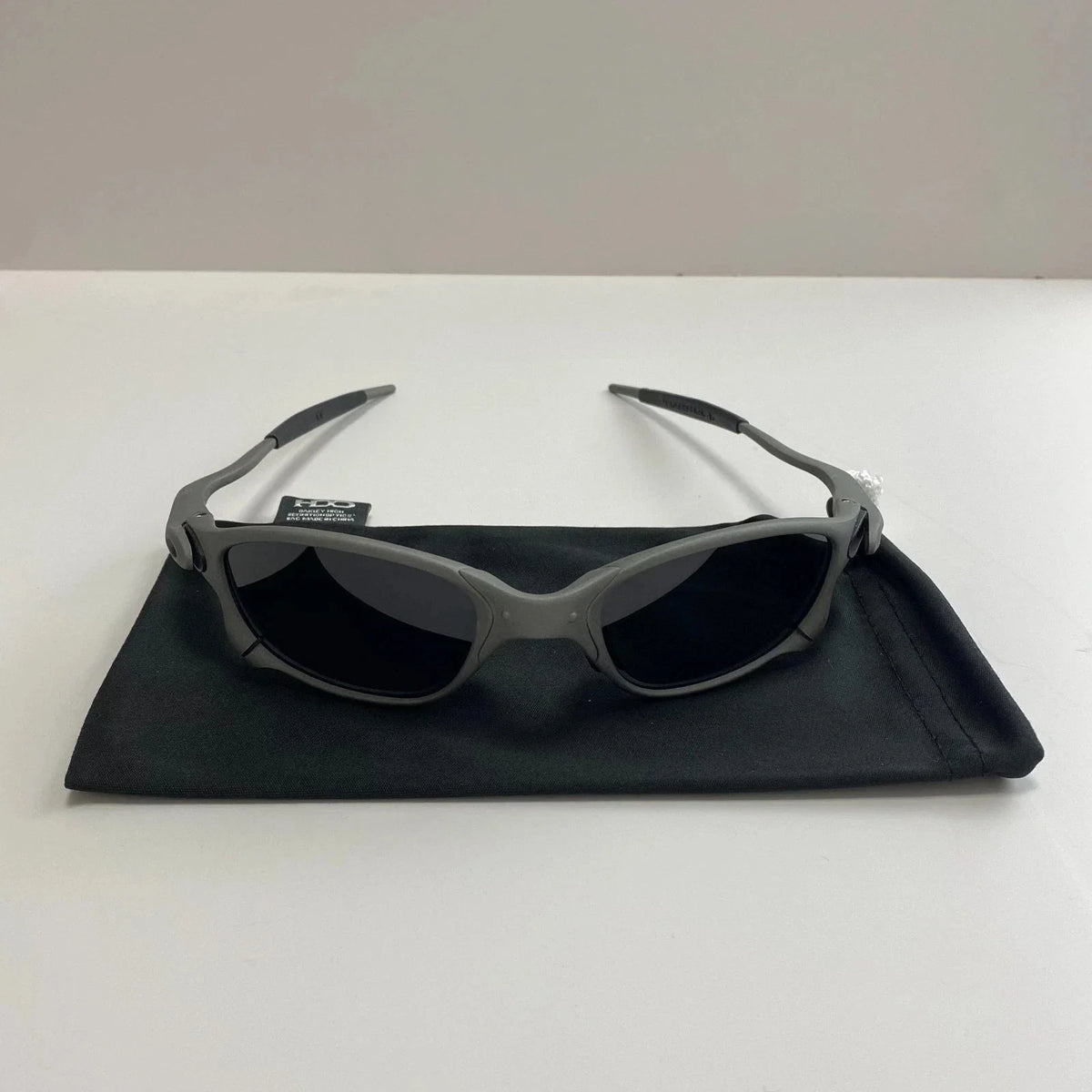 Juliet X-Metal sunglasses, Black lenses