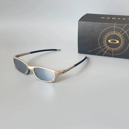 Mag 4, Silver Polarized lenses, Silver frame