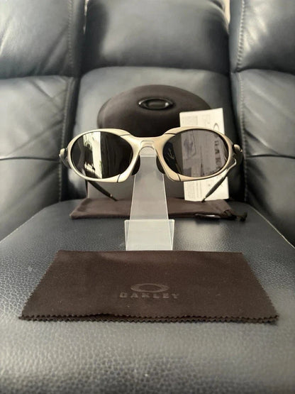 Romeo X-Metal Sunglasses, Black lenses