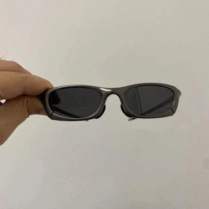 Mag 4, Black Polarized lenses, Gunmetal frame